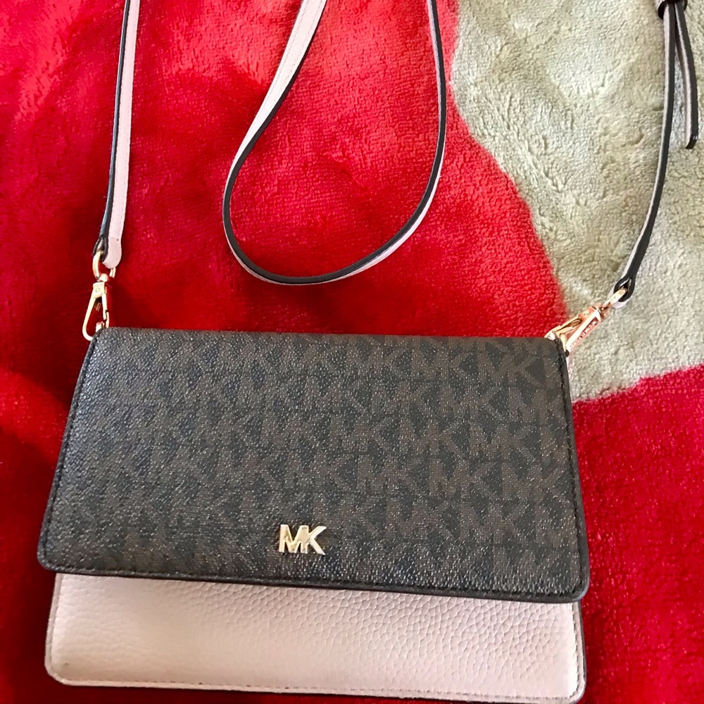 Michael Kors crossbody bag
